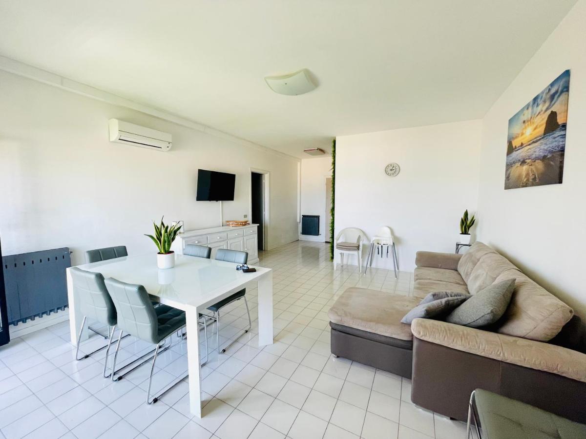 Al Mare Apartament Apartment Fano Exterior photo